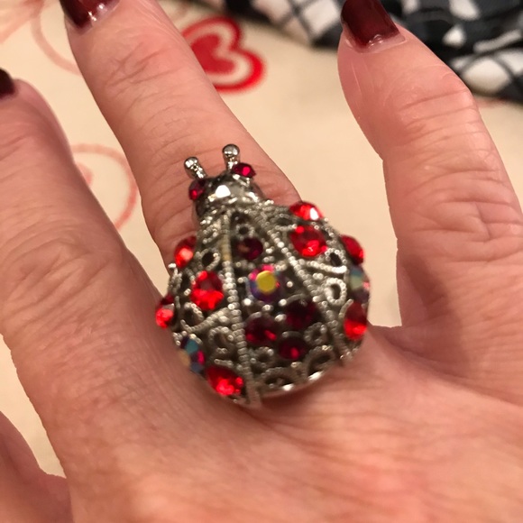 Adorable Ladies Fashion Lady Bug Ring - Picture 2 of 8